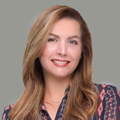Atefeh Ebadian Financial Expert